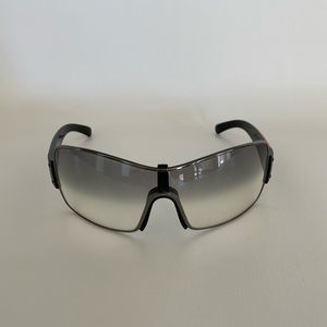 PRADA SUN GLASSES